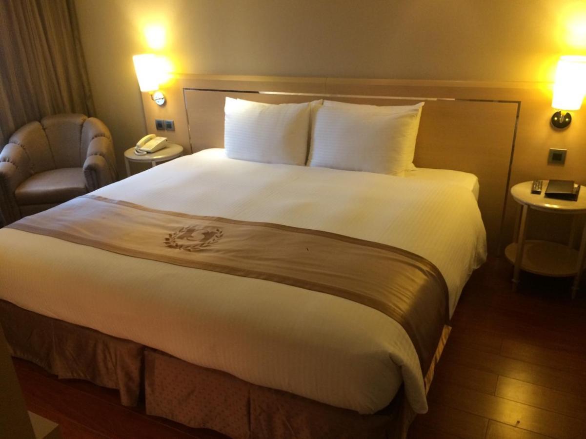 Taichung Charming City Hotel Kültér fotó