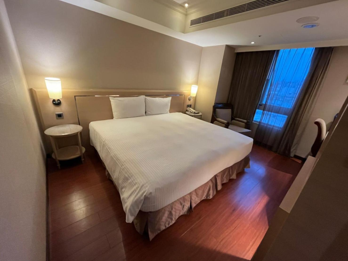 Taichung Charming City Hotel Kültér fotó