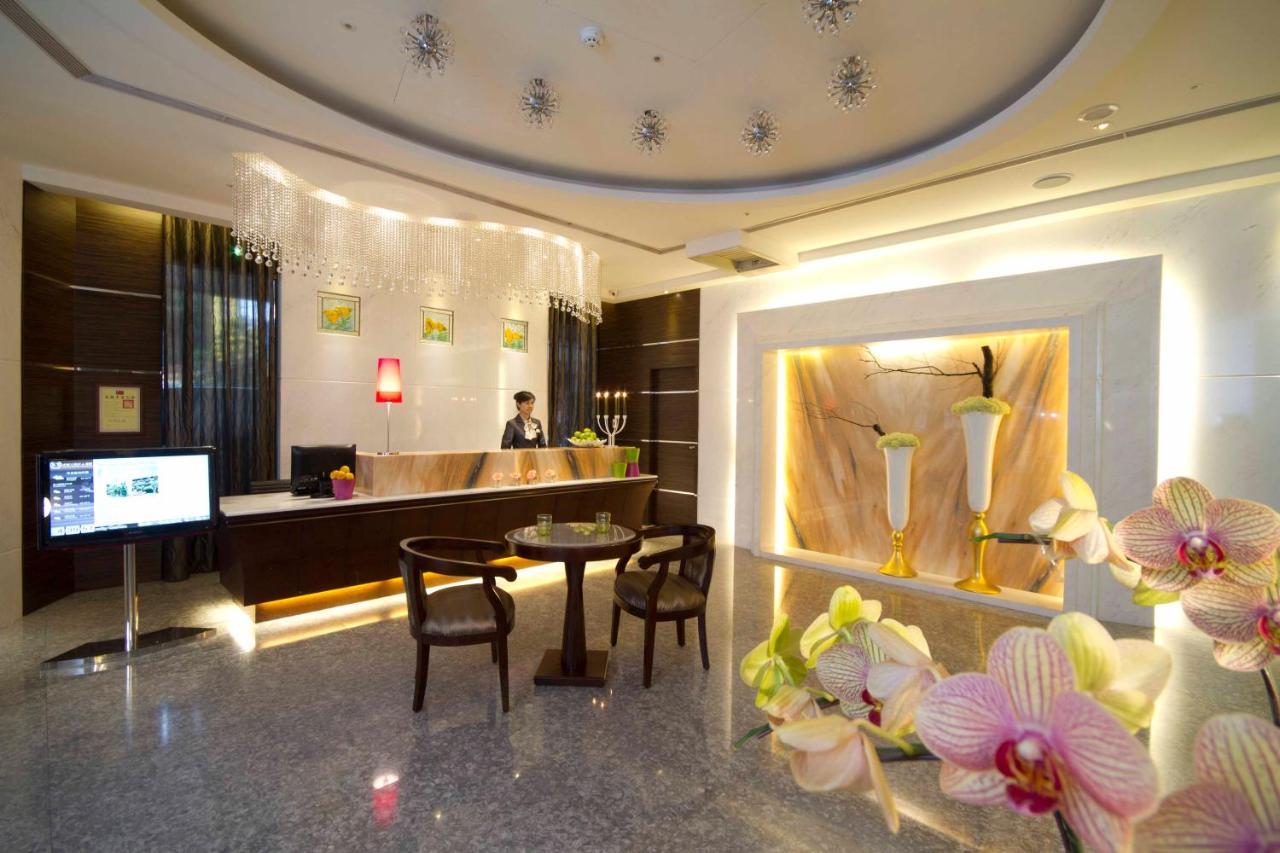 Taichung Charming City Hotel Kültér fotó